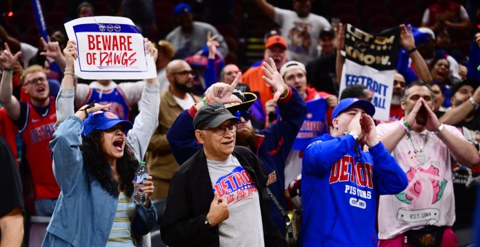 Pistons fans