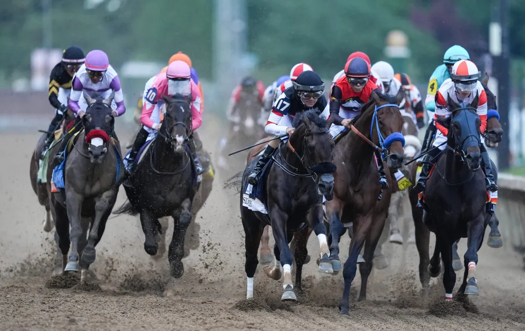 Syndication: The Courier-Journal Churchill Downs, horse racing