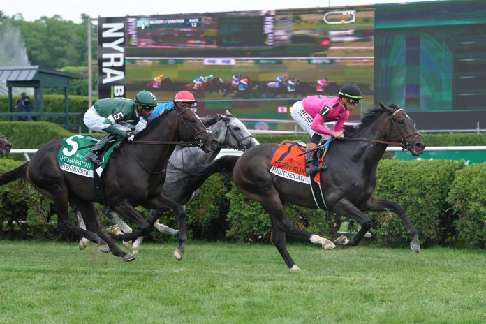 Horses race at Saratoga Springs