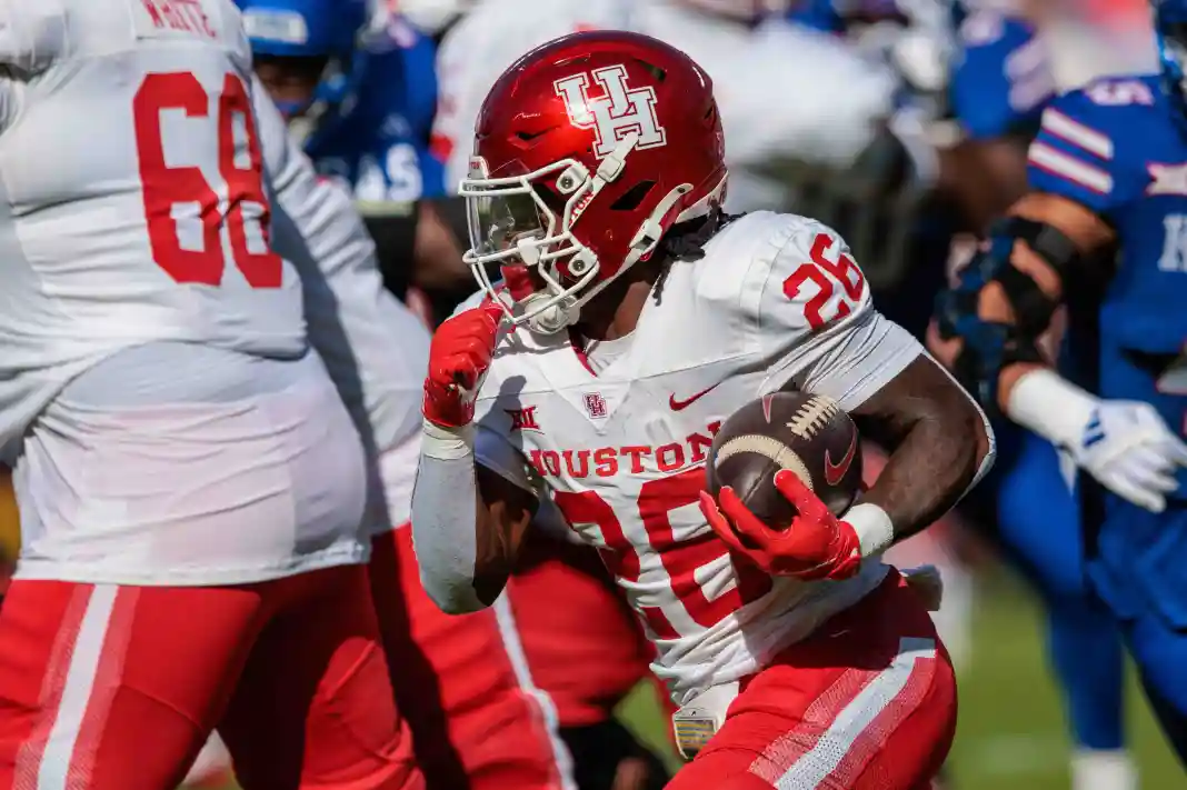 NCAA Football: Houston at Kansas Re'Shaun Sanford, Houston, college football