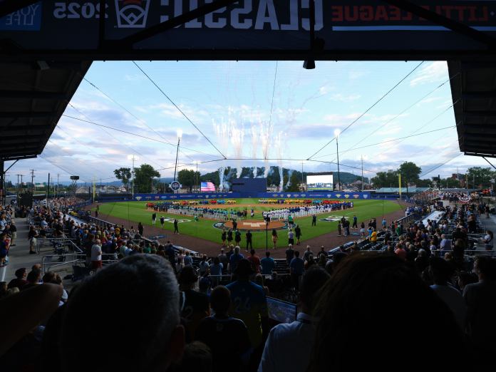little league classic braves vs. brewers