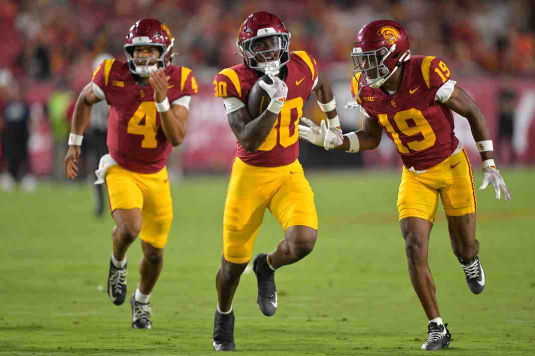 NCAA Football: Georgia Southern at Southern California King Miller, USC, college football