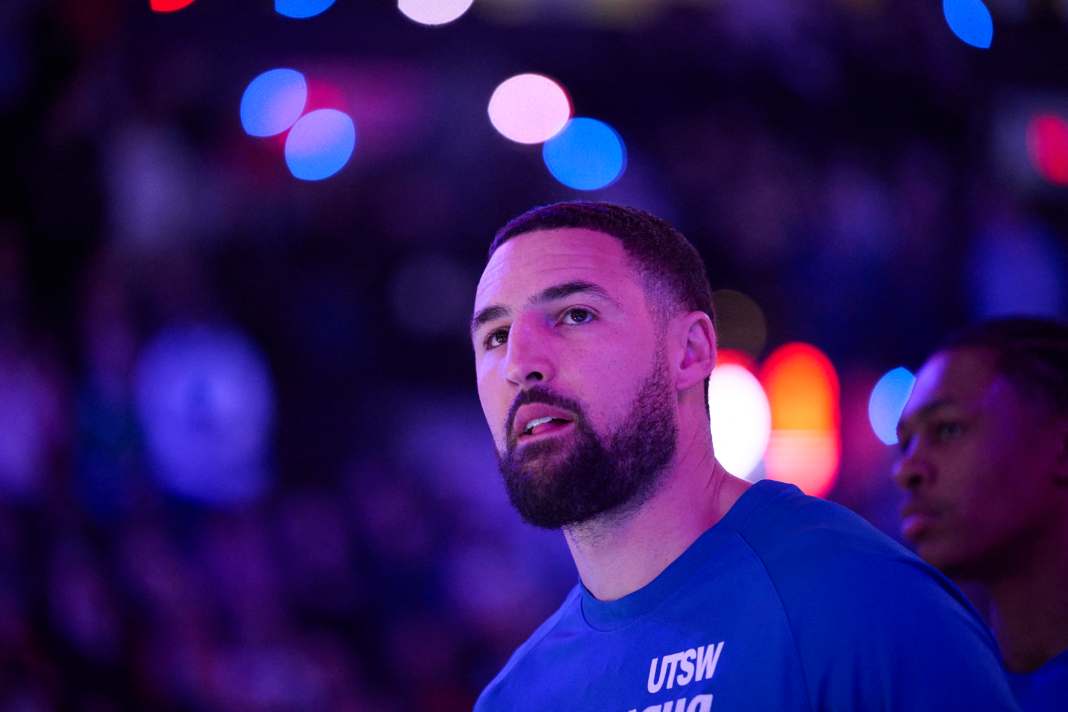 Klay Thompson signed a two-year deal with the Miami Heat.
