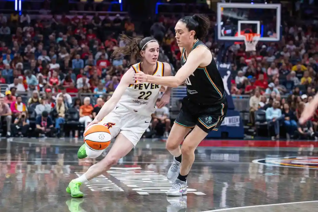 WNBA: New York Liberty at Indiana Fever Caitlin Clark, Breanna Stewart, New York Liberty, Indiana Fever, WNBA