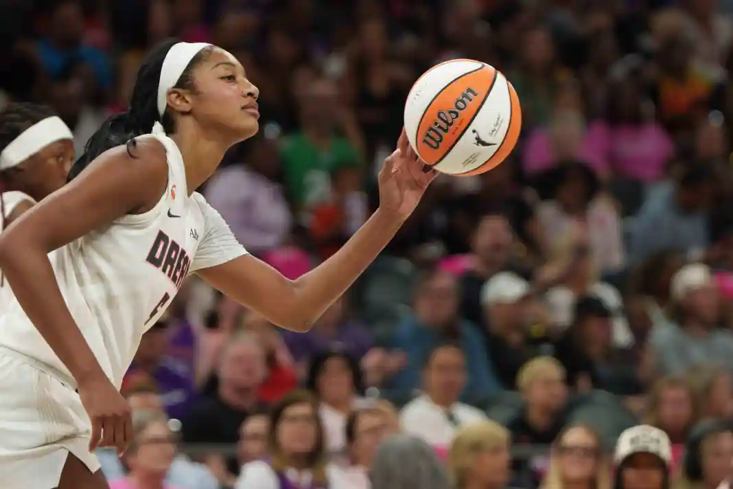 WNBA: Atlanta Dream at Phoenix Mercury Angel Reese, Atlanta Dream, WNBA
