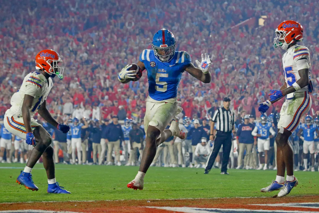 NCAA Football: Florida at Mississippi week 4 college football opening line report