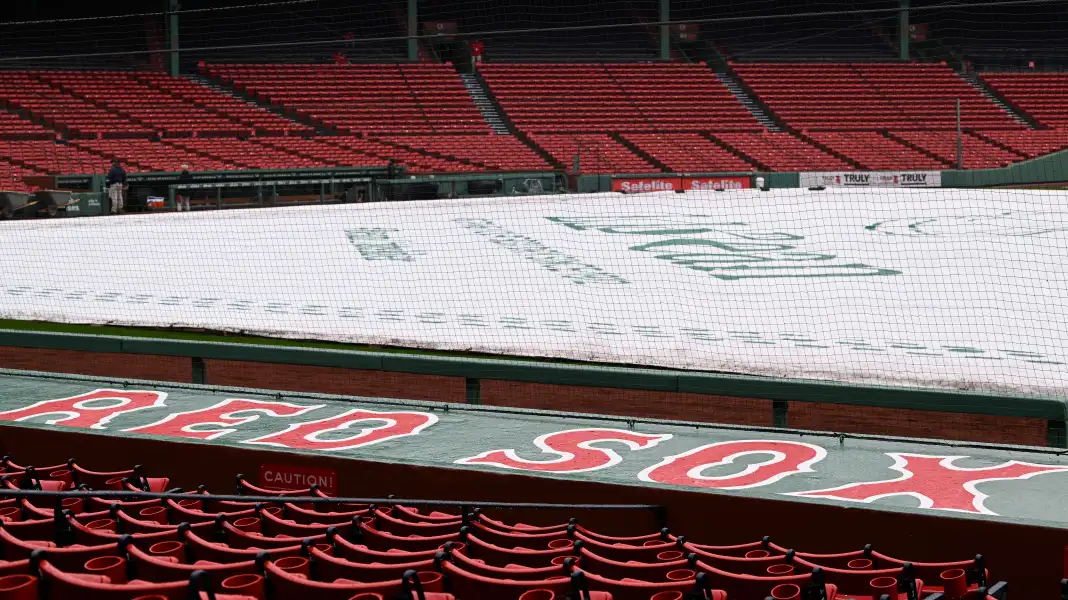 MLB: San Diego Padres at Boston Red Sox nor'easter mlb nfl college football games impacted