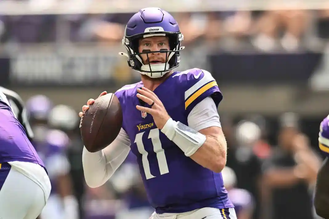 NFL: Baltimore Ravens at Minnesota Vikings Carson wentz, Minnesota Vikings, NFL