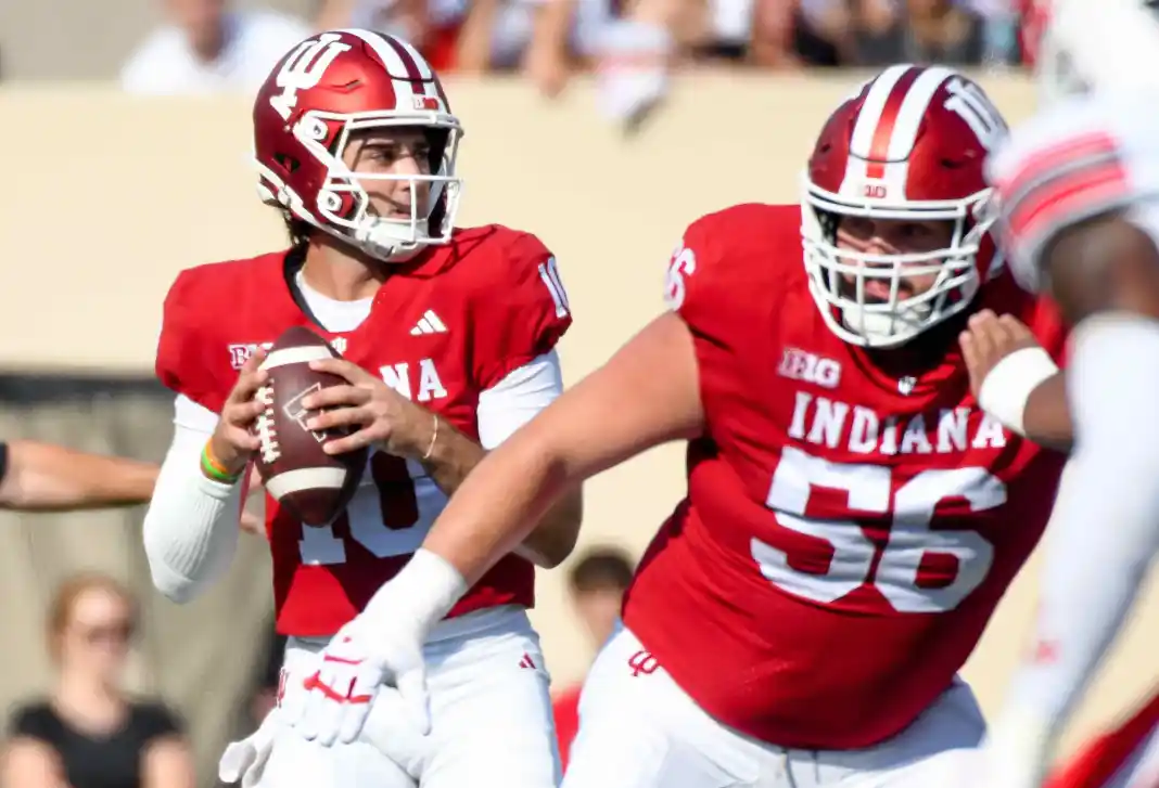 NCAA Football: Western Kentucky at Indiana Josh Hoover, Indiana, college football