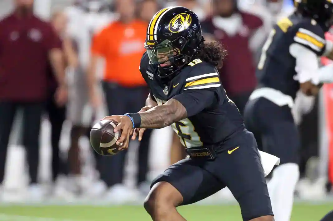 NCAA Football: Missouri at Mississippi State Austin SImmons, Missouri, college football