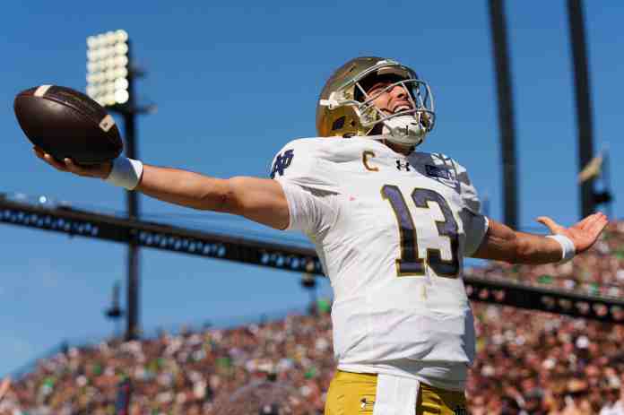 CJ Carr, Notre Dame, college football