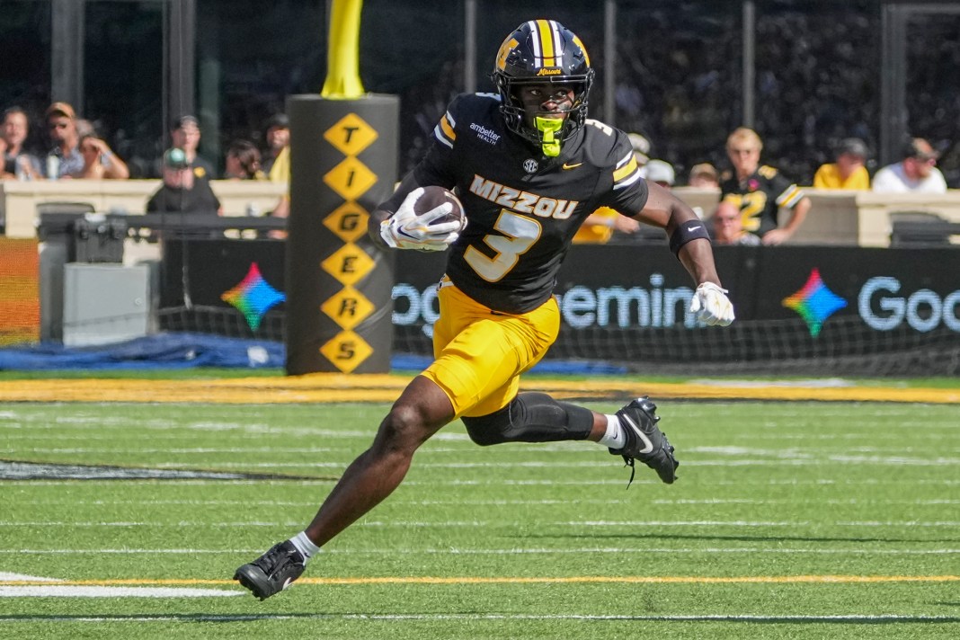 NCAA Football: Texas A&M at Missouri Damarion Fowlkes Missouri Tigers wide receiver