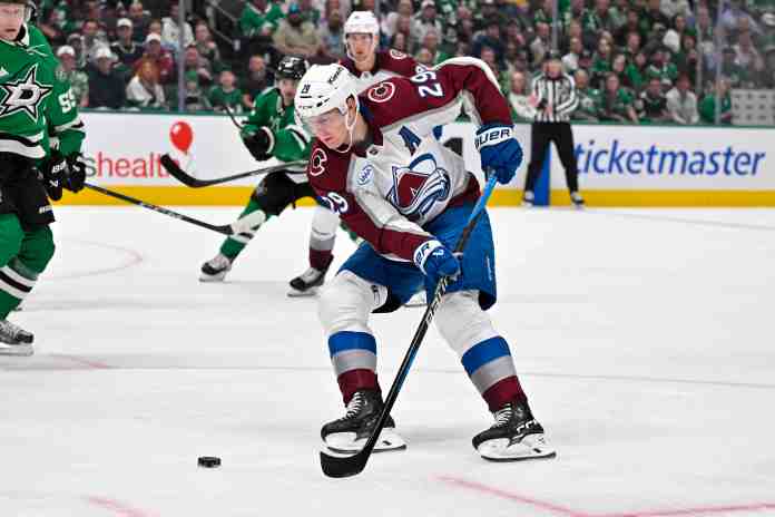 Nathan Mackinnon, Colorado Avalanche, NHL