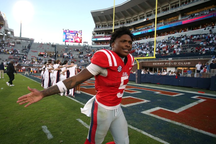 Mississippi Rebels running back Kewan Lacy (5)