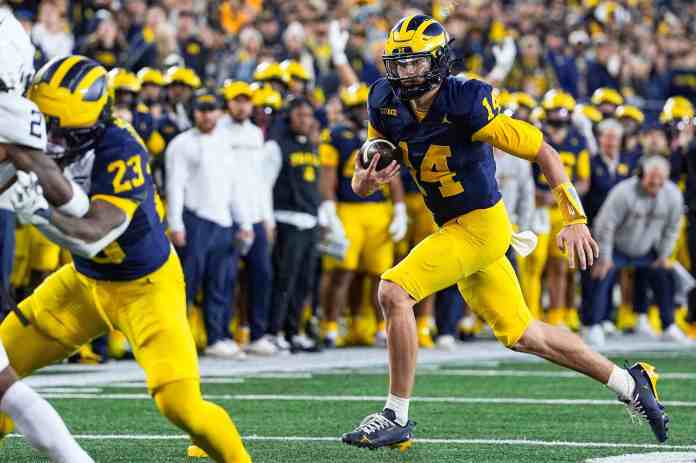 Tommy Carr, Michigan, college football